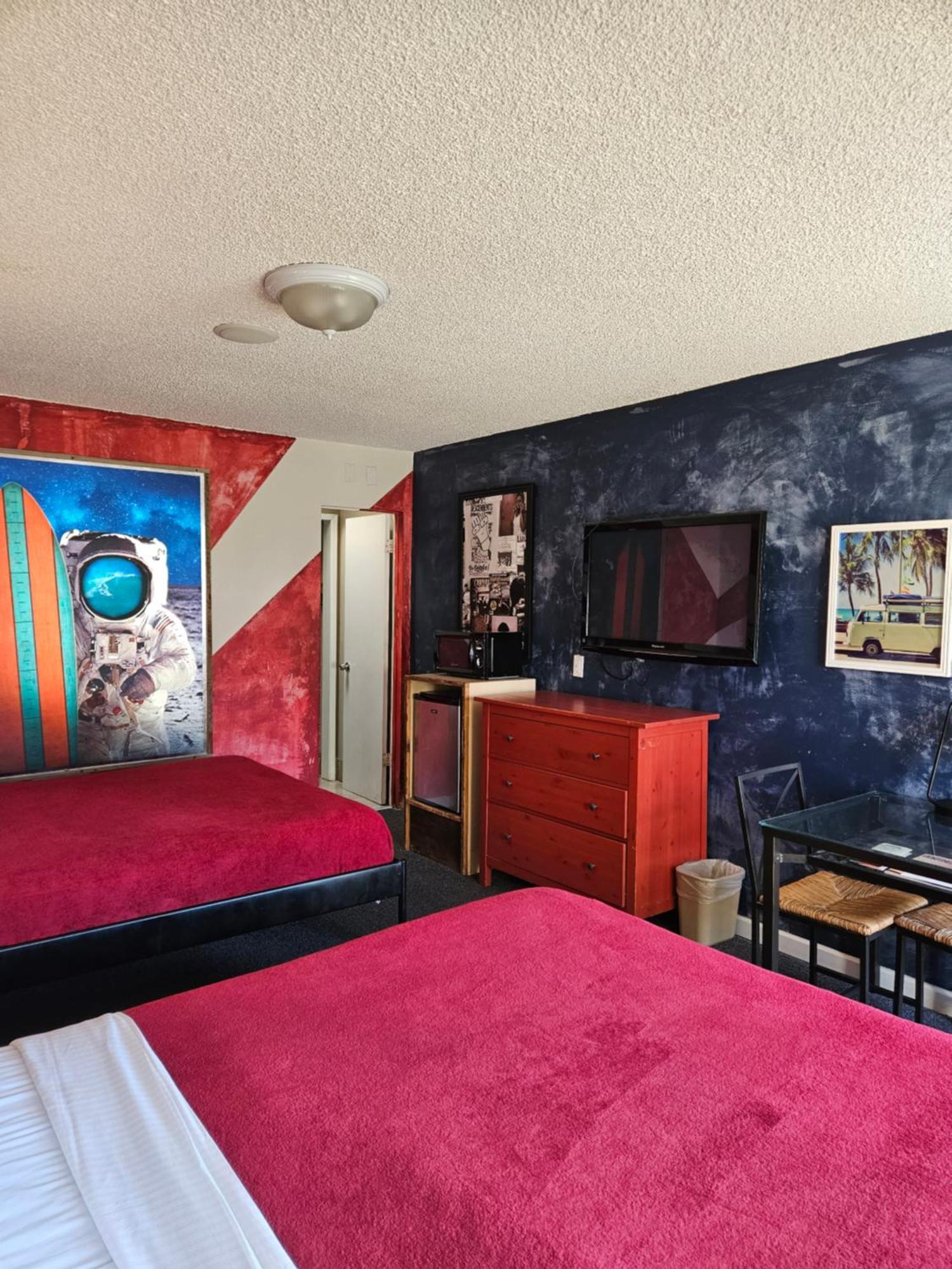 Huntington Surf Inn Huntington Beach Exterior photo