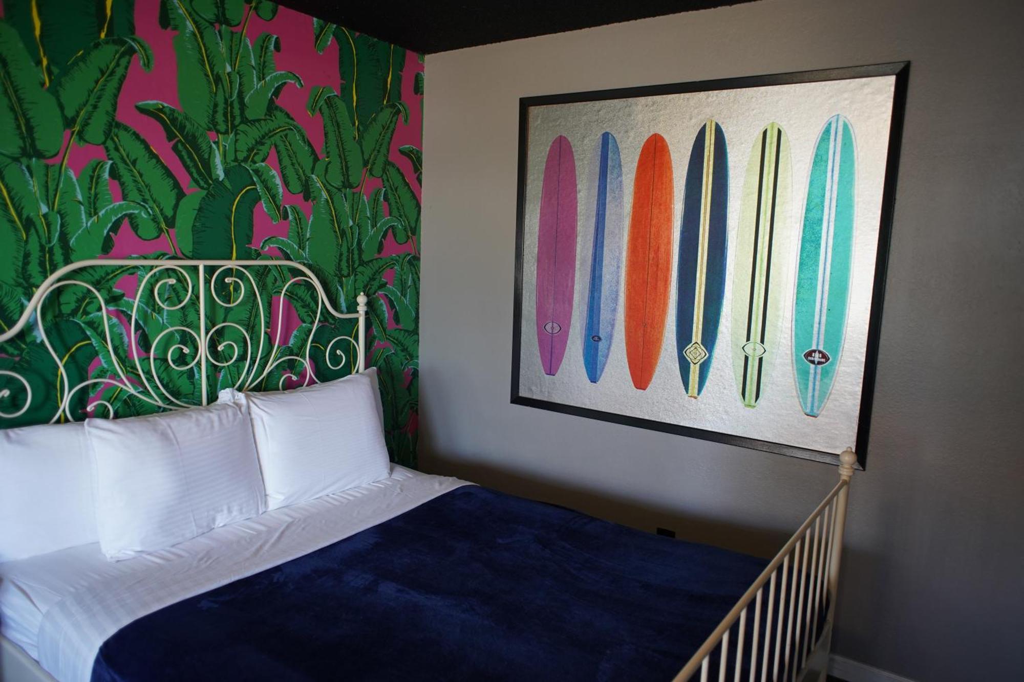 Huntington Surf Inn Huntington Beach Exterior photo